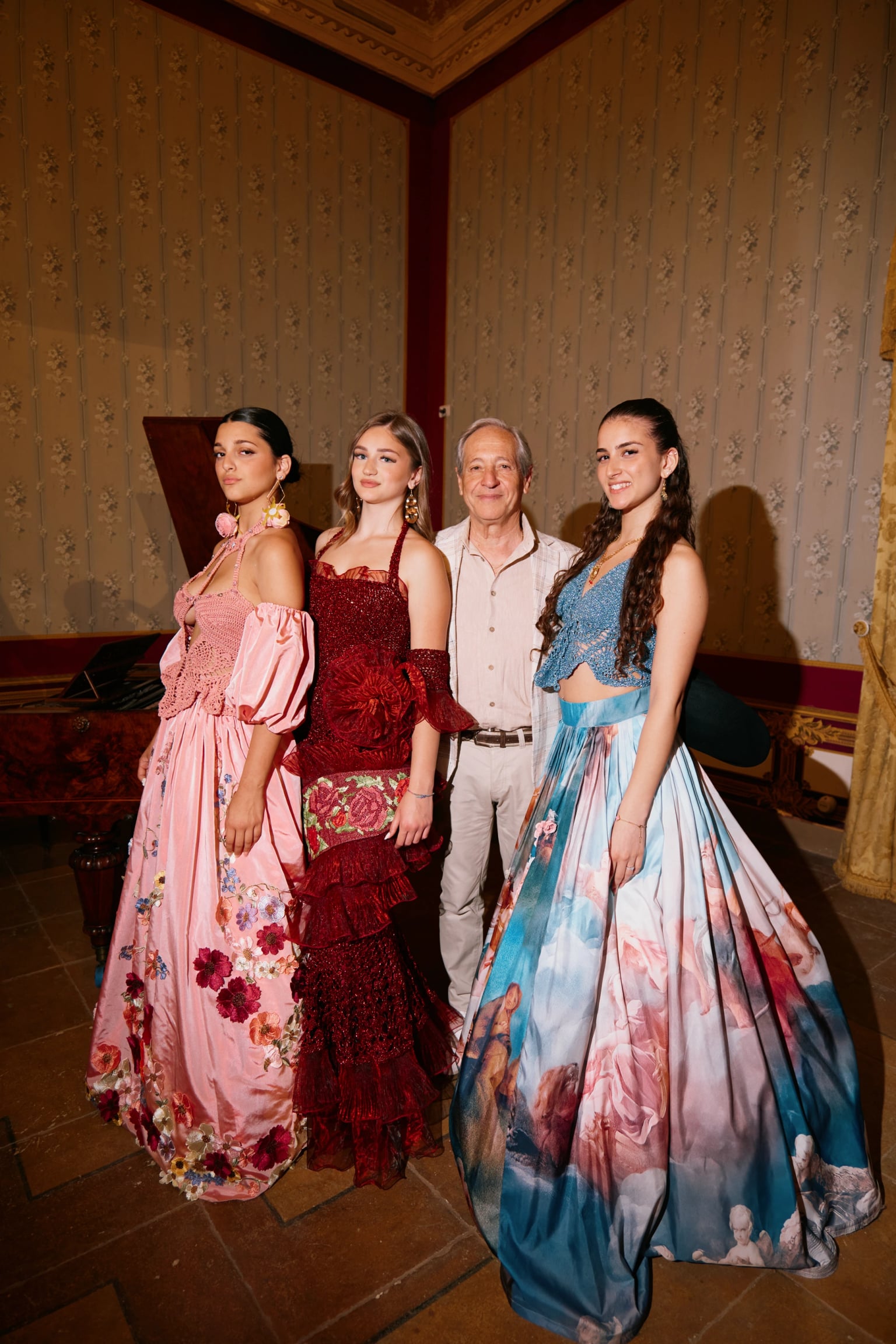 Baroque Fashion Shooting - Image 1