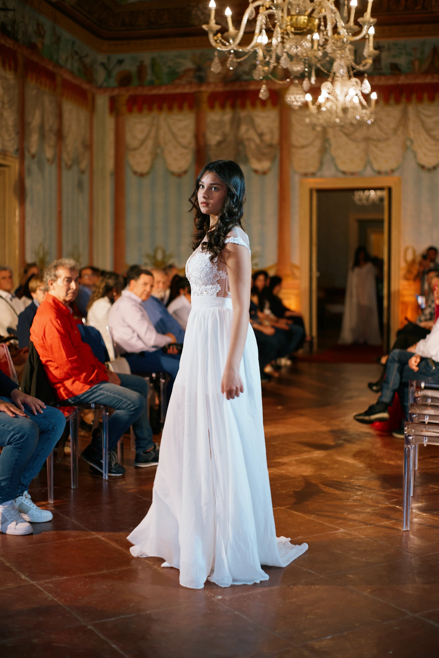 Baroque Fashion Shooting - Image 23