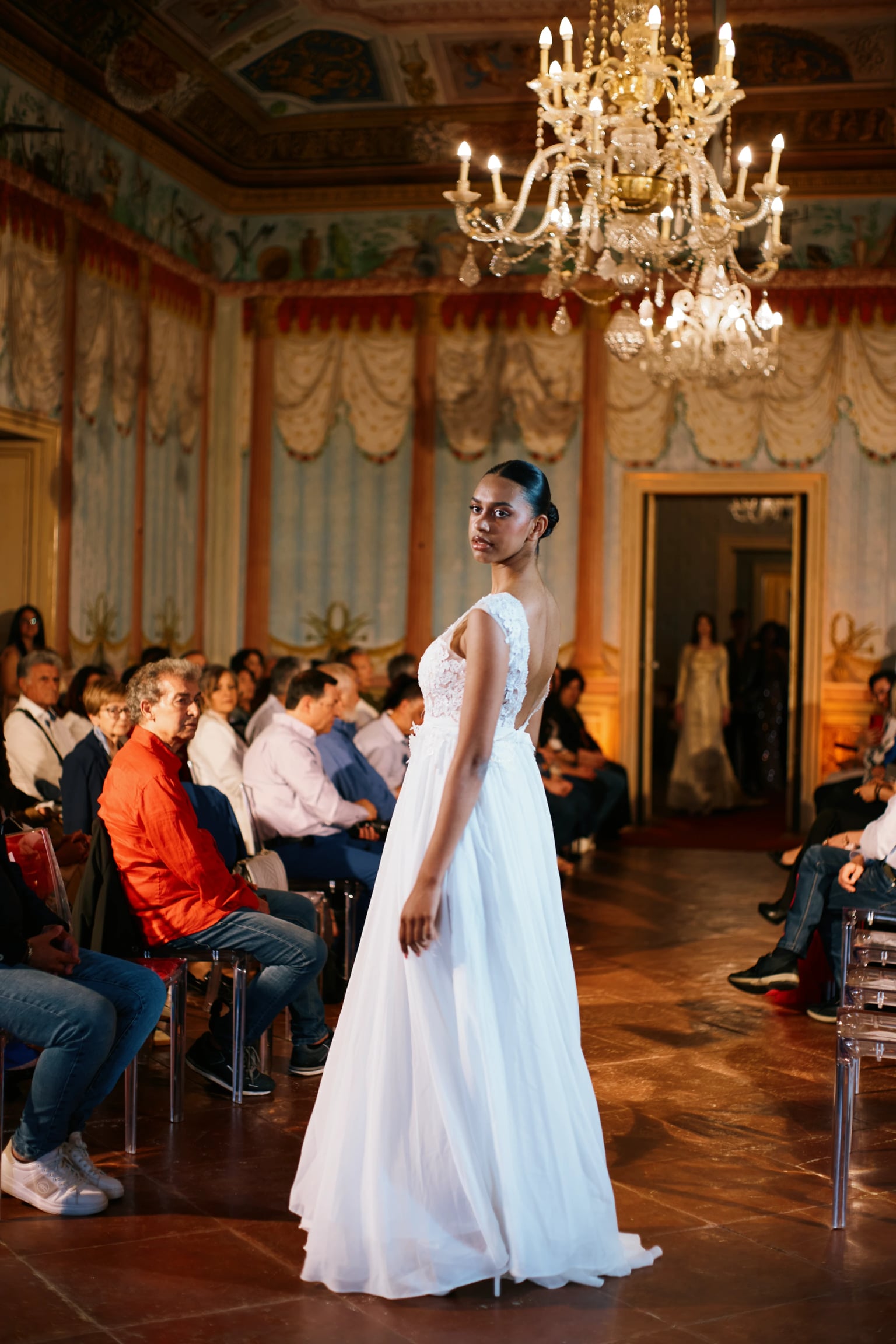 Baroque Fashion Shooting - Image 24