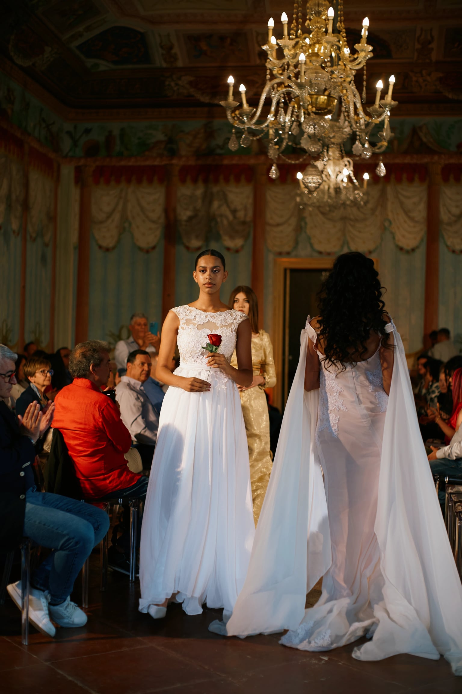 Baroque Fashion Shooting - Image 25
